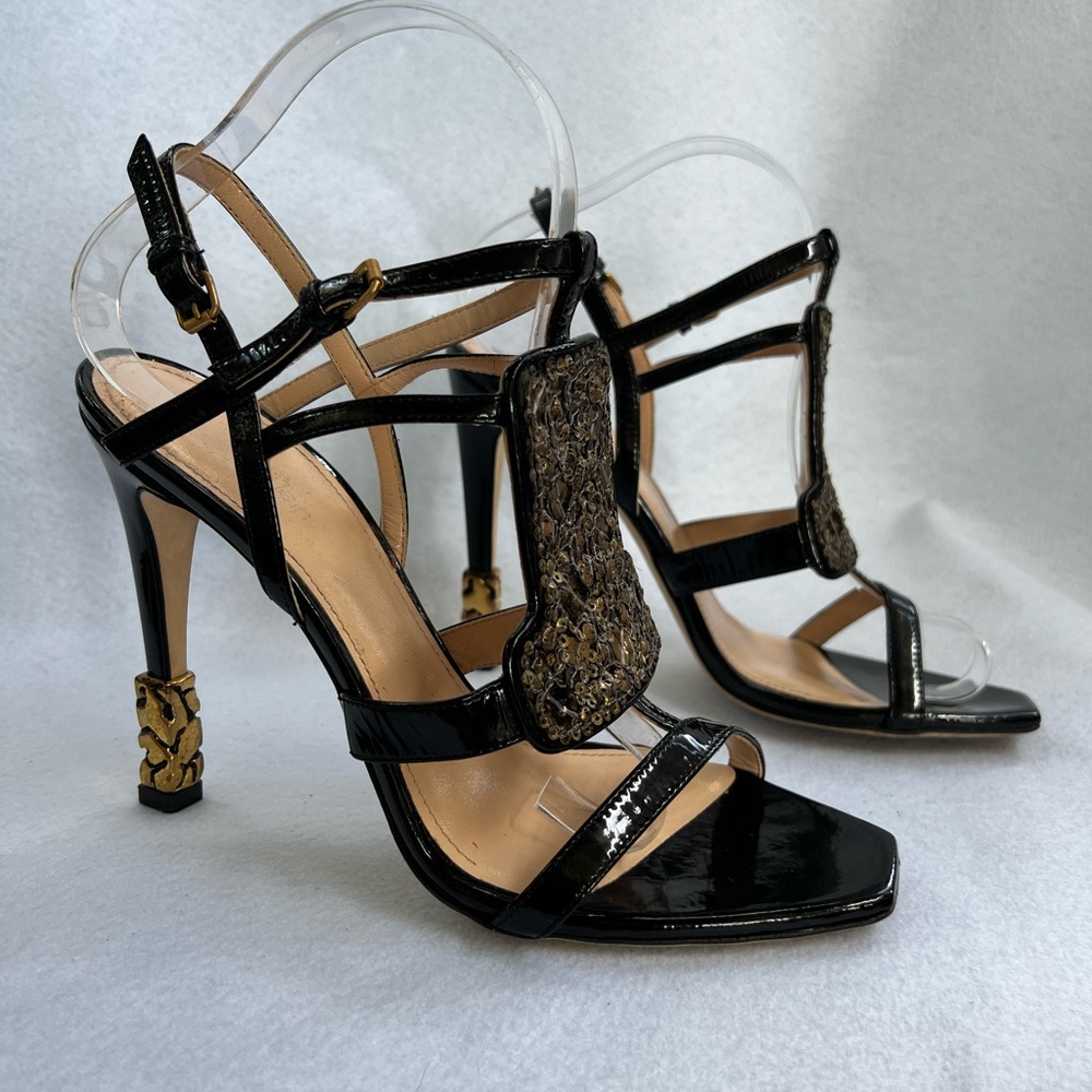 CALVIN KLEIN COLLECTION HEELS 9 US